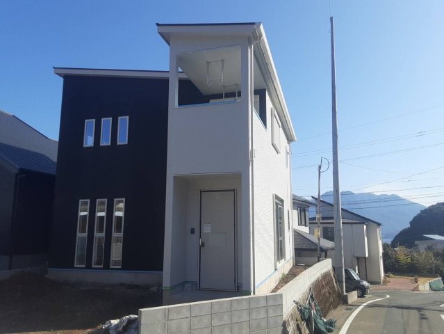 西坂元町　新築戸建て